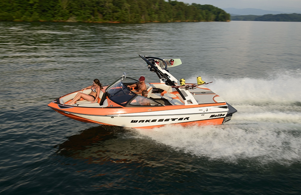 2015 Malibu Boats