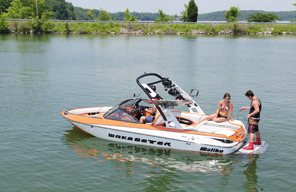 2015 Malibu Boats