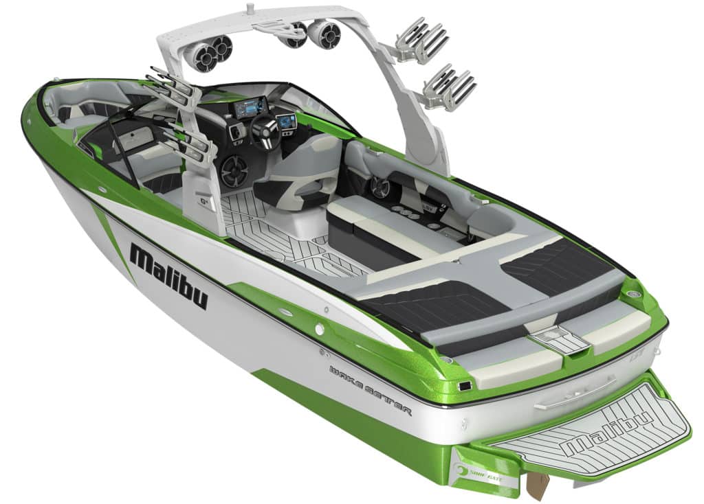 wakesurfing boat