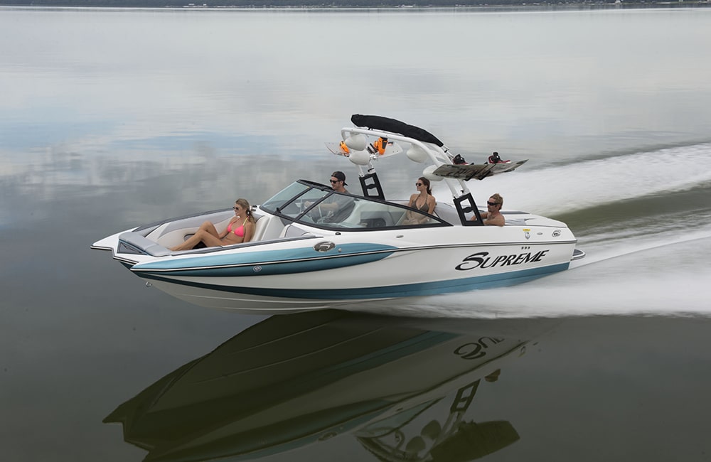 2015 Supreme Boats