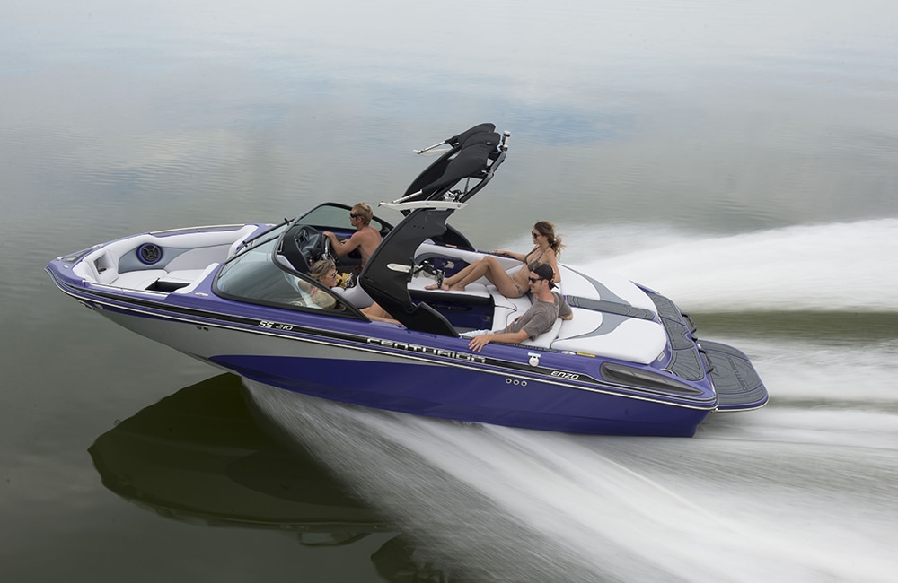 2015 Centurion Boats