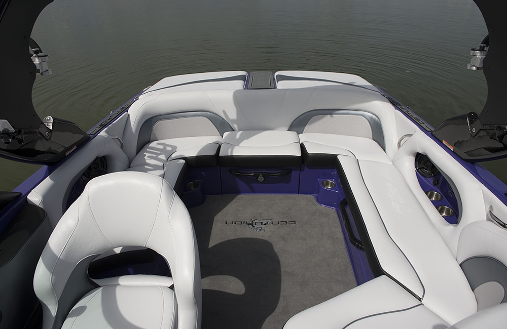 2015 Centurion Boats