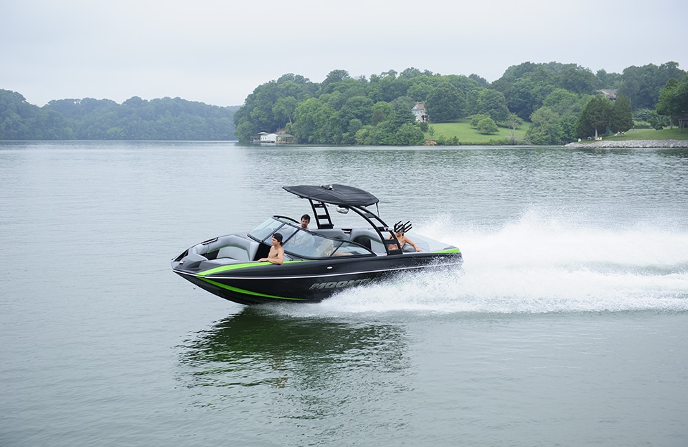 2015 Moomba Boats