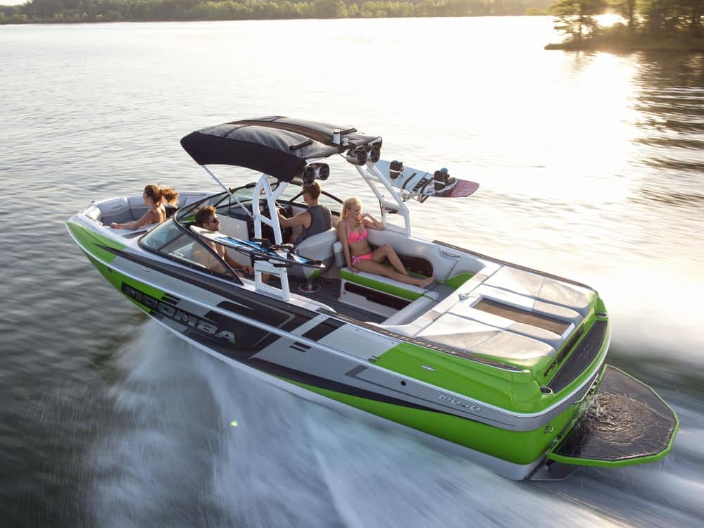 2016 Moomba Boats