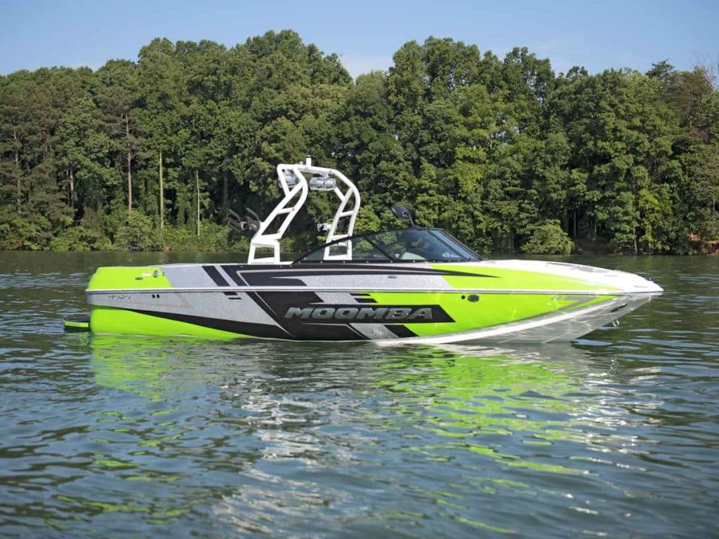 wakeboarding boat