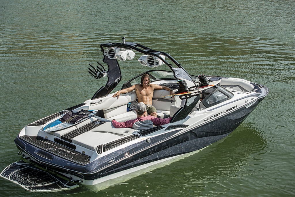 wakeboarding boats