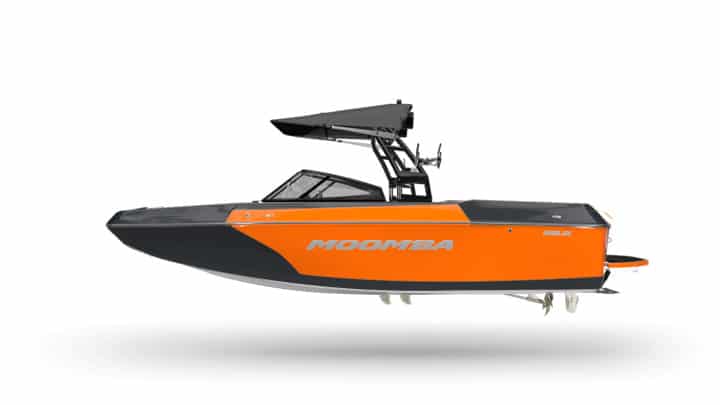 2017 Moomba Boats