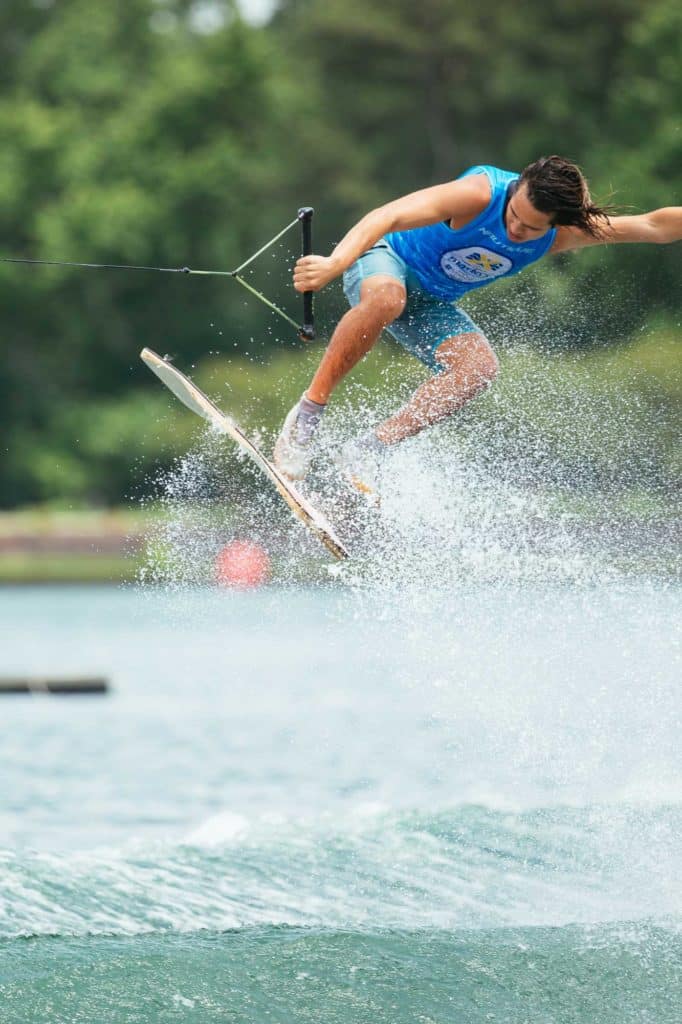 Masters Mayhem - Wakeboarding and Wakeskating Rock Robin Lake