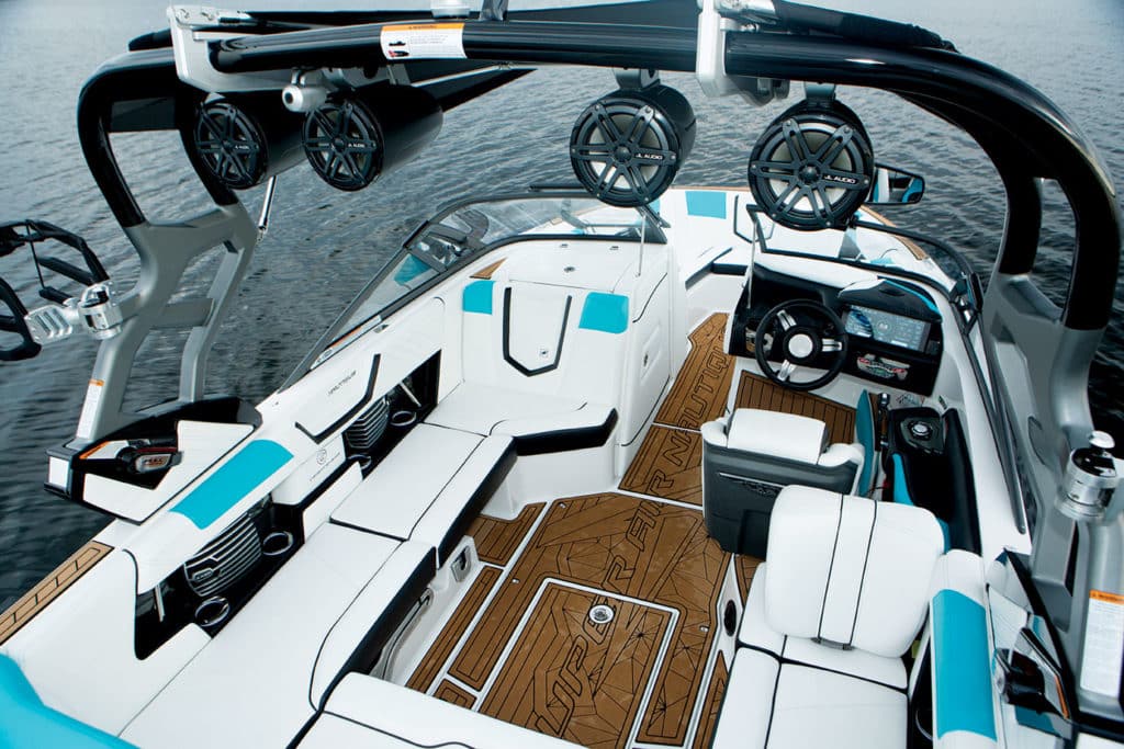 NAUTIQUE BOATS