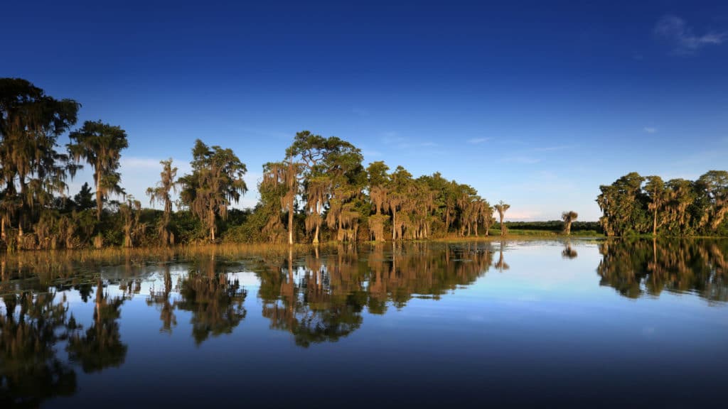 wakeboarding lakes