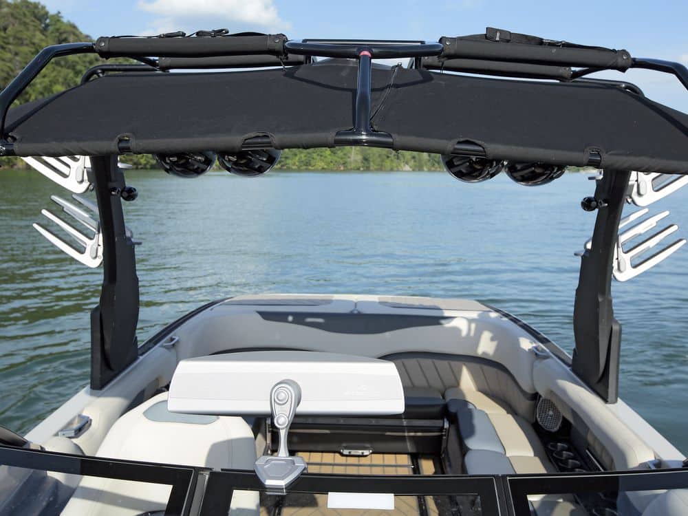 2016 Malibu Boats