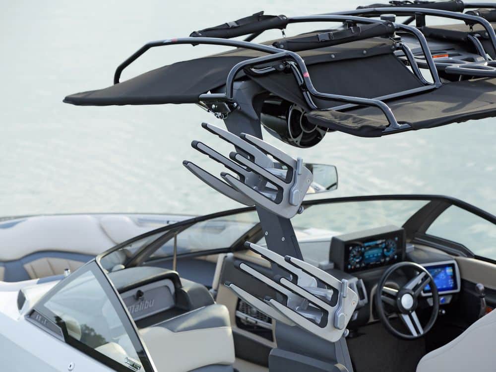 2016 Malibu Boats