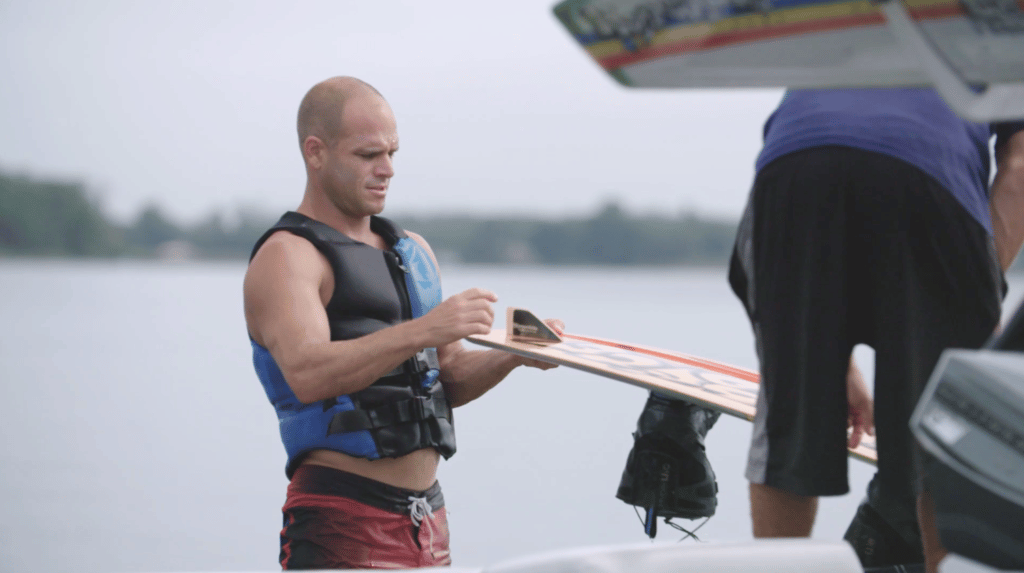 Shaun Murray wakeboarding