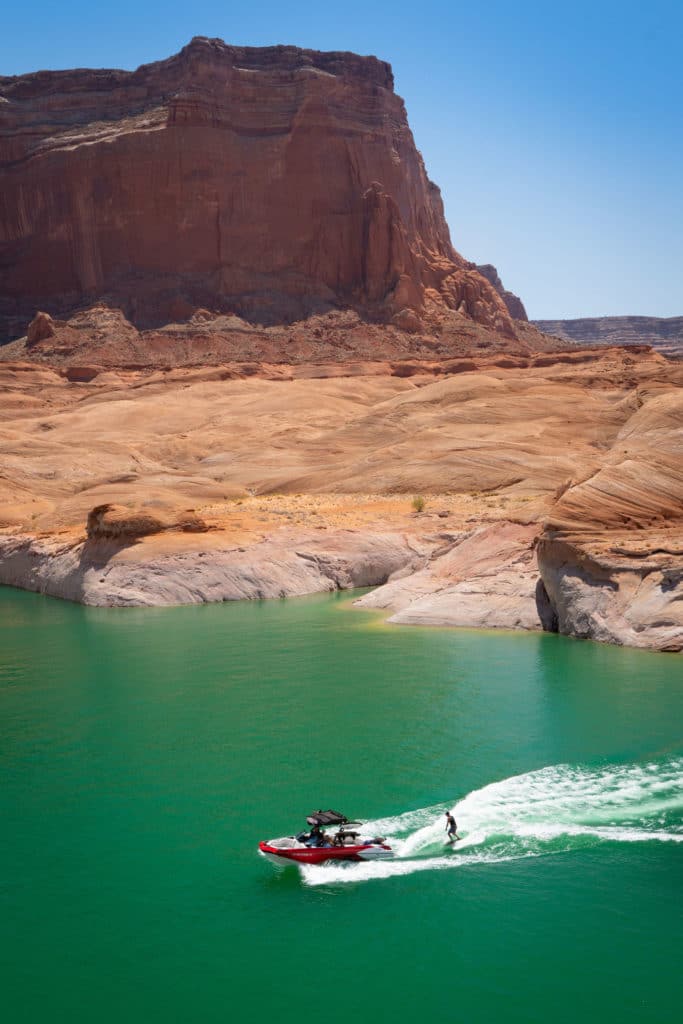 Lake Powell looks like Mars