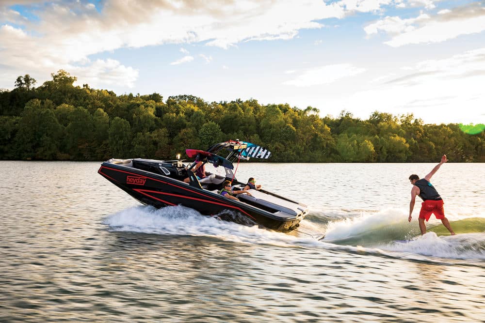 wakeboarding boat