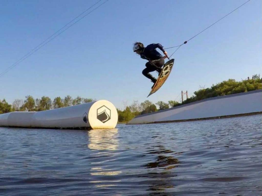 Flor Medrano Wakeboarding