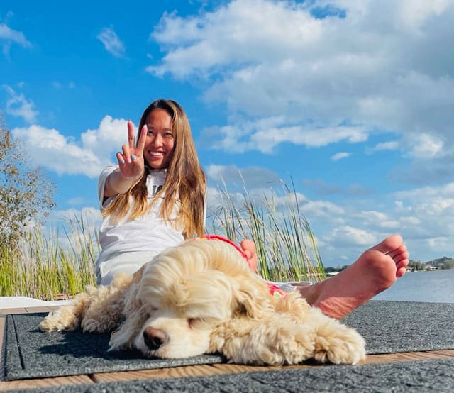 Hinata Yoshihara on the dock