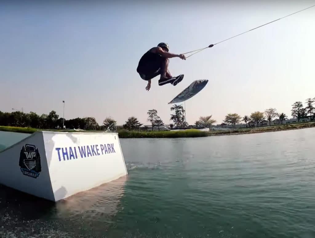 Daniel Grant wakeskating