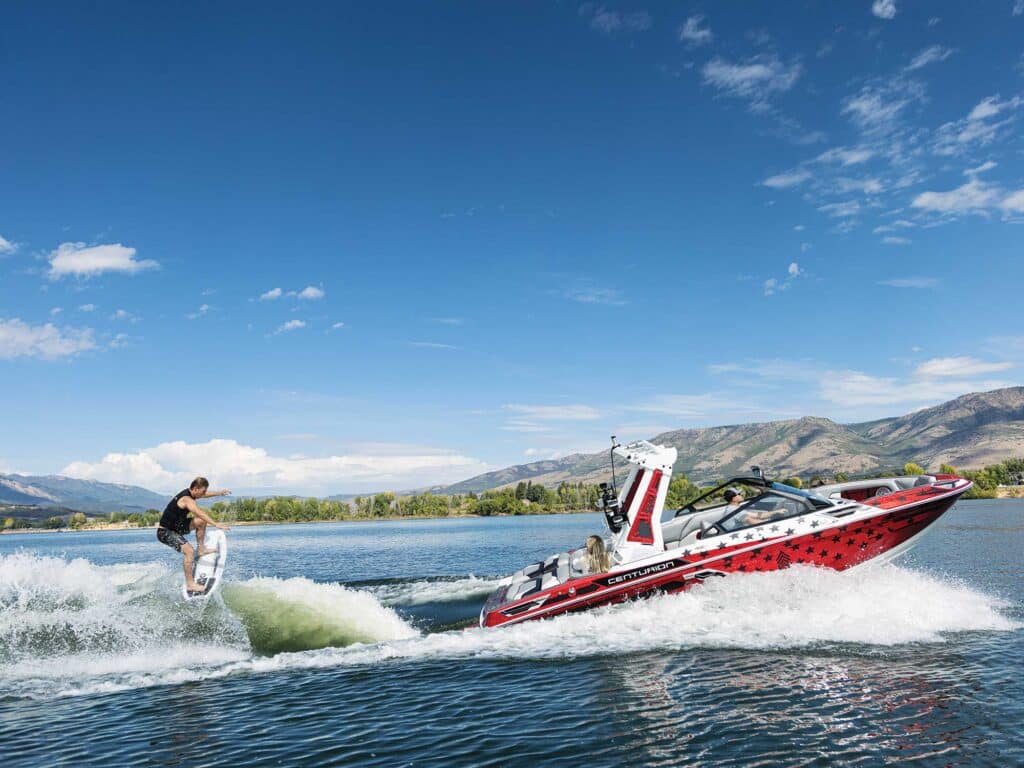 Ri230 wakesurfing