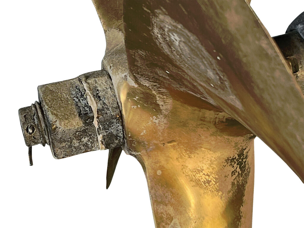 Inboard boat propeller