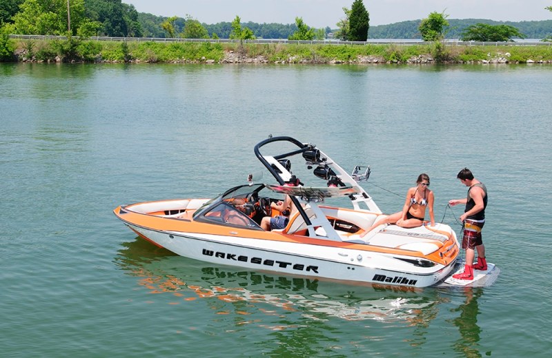 2015 Malibu Boats