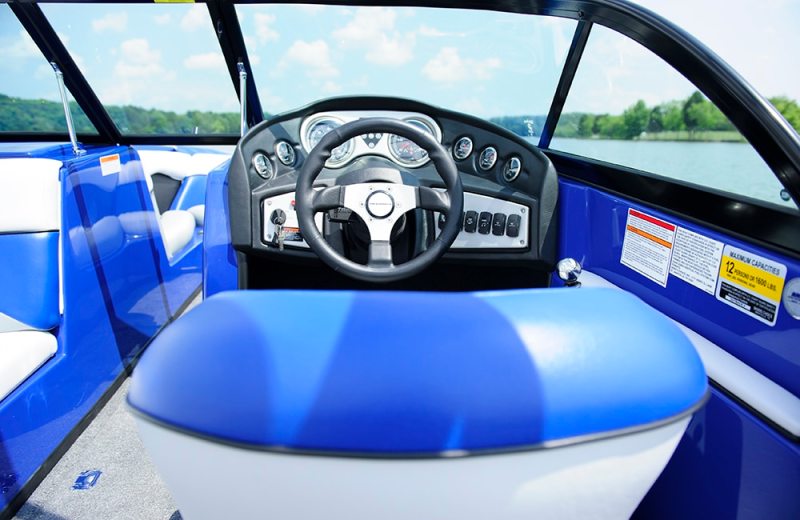 2015 Moomba Boats