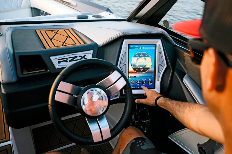 Tige Boats