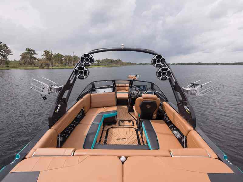 2019 Malibu Wakesetter 22 LSV