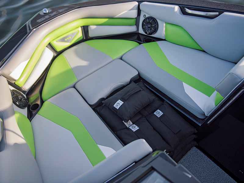 axis a24 boat