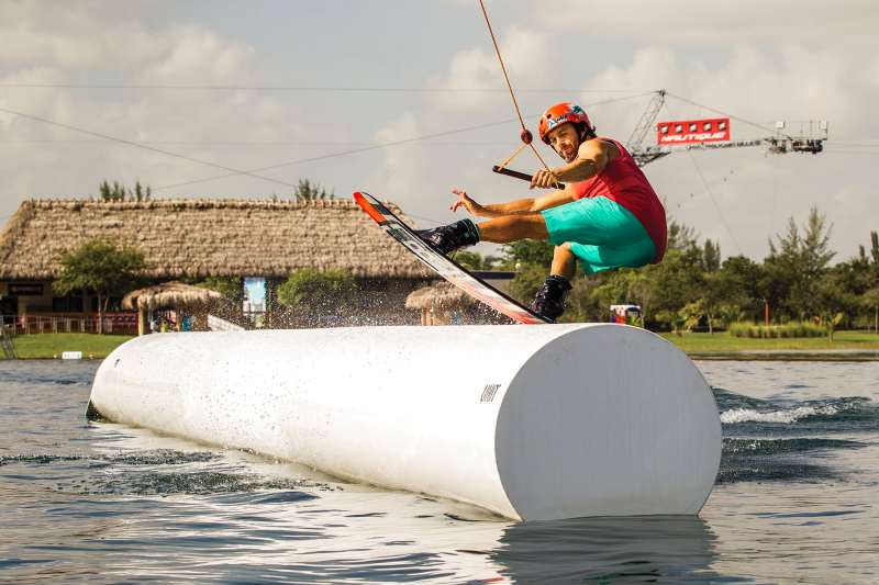 Miami cable wakeboarding