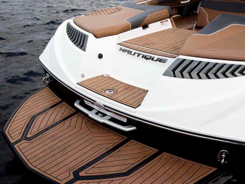 2016 Nautique Boats