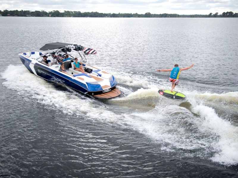 2016 Nautique Boats