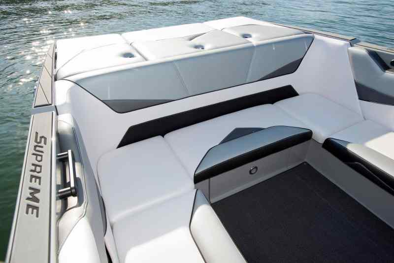 Supreme Boats