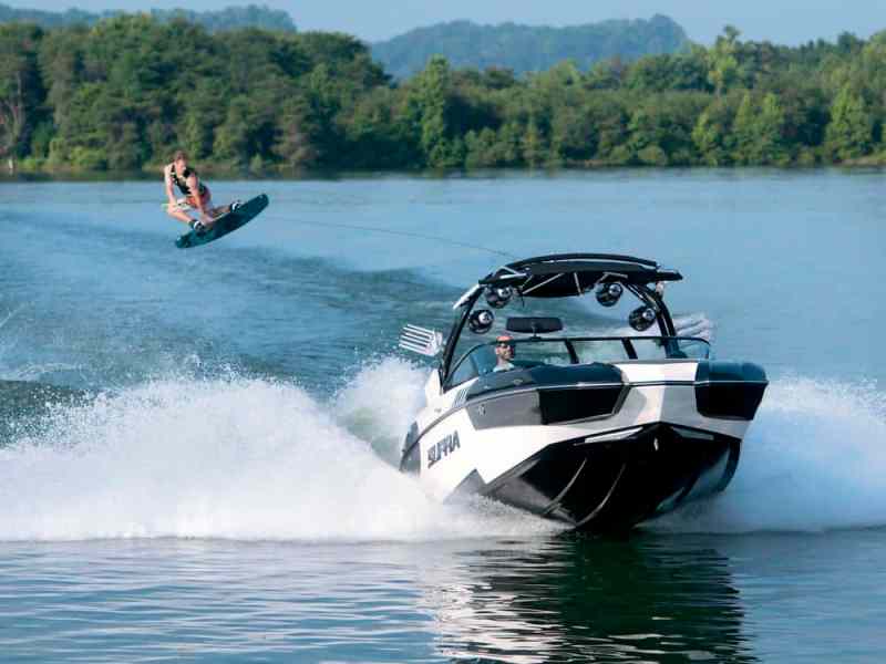 2016 Supra Boats