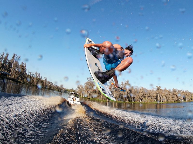 wakeboarding