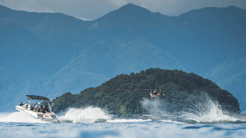 wakeboarding contest
