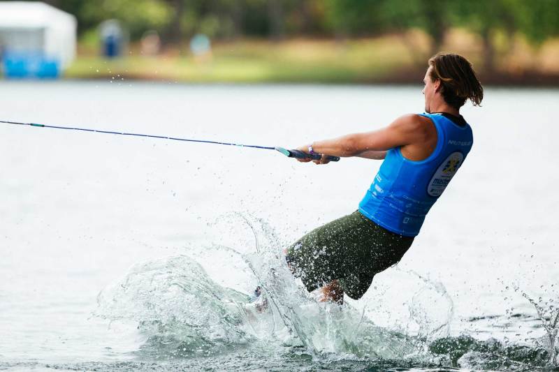 Masters Mayhem - Wakeboarding and Wakeskating Rock Robin Lake