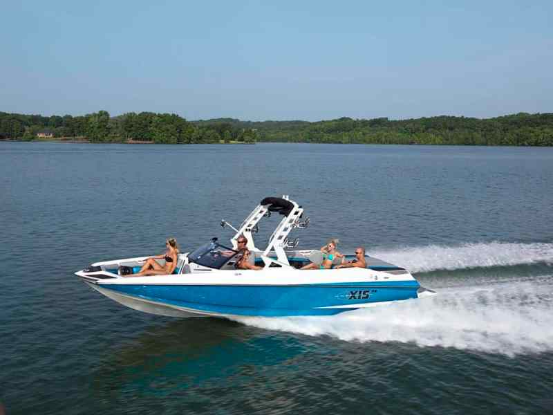 2016 Axis Boats