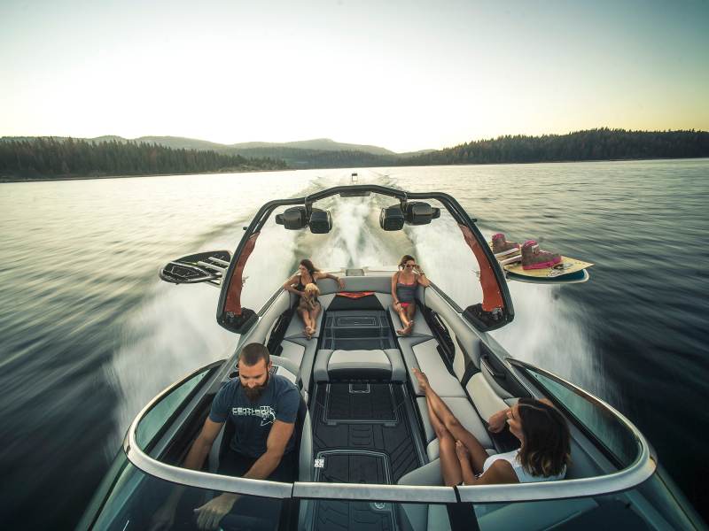 centurion boats