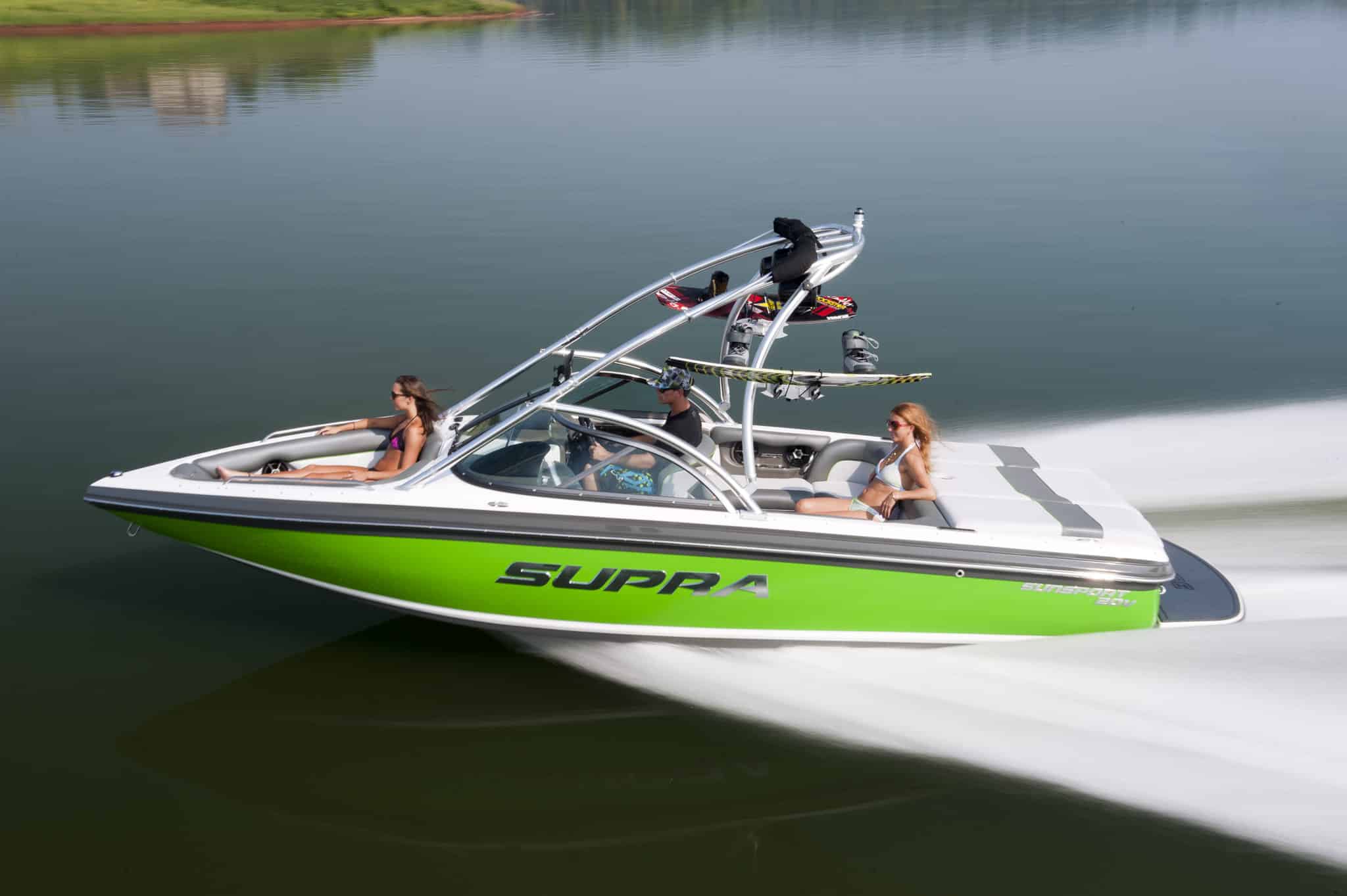 Your Guide To 20ft Wake Boats - Supra Boats