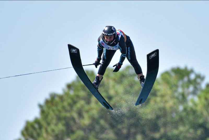Jacinta Carroll breaking a record while winning the Women's Jump division