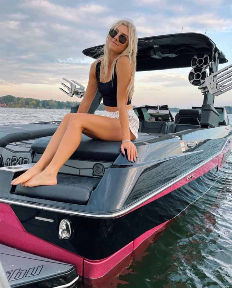 2021 Wake Awards Finalists Best Wakesurfer Female: Cassidy Gale