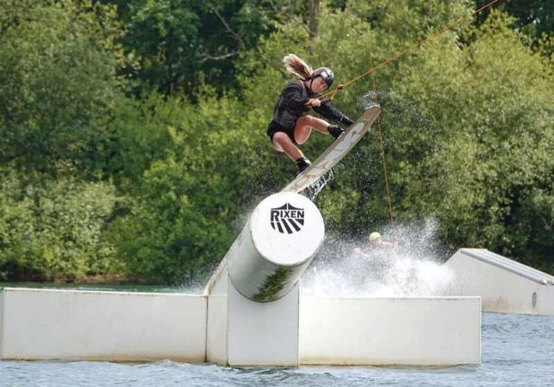mw2-photography_millie5 Madison White skying