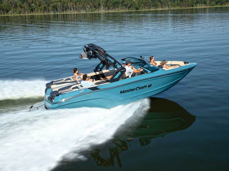 BTGBG25-WSP-MasterCraft-XT23-1 MasterCraft XT23 running