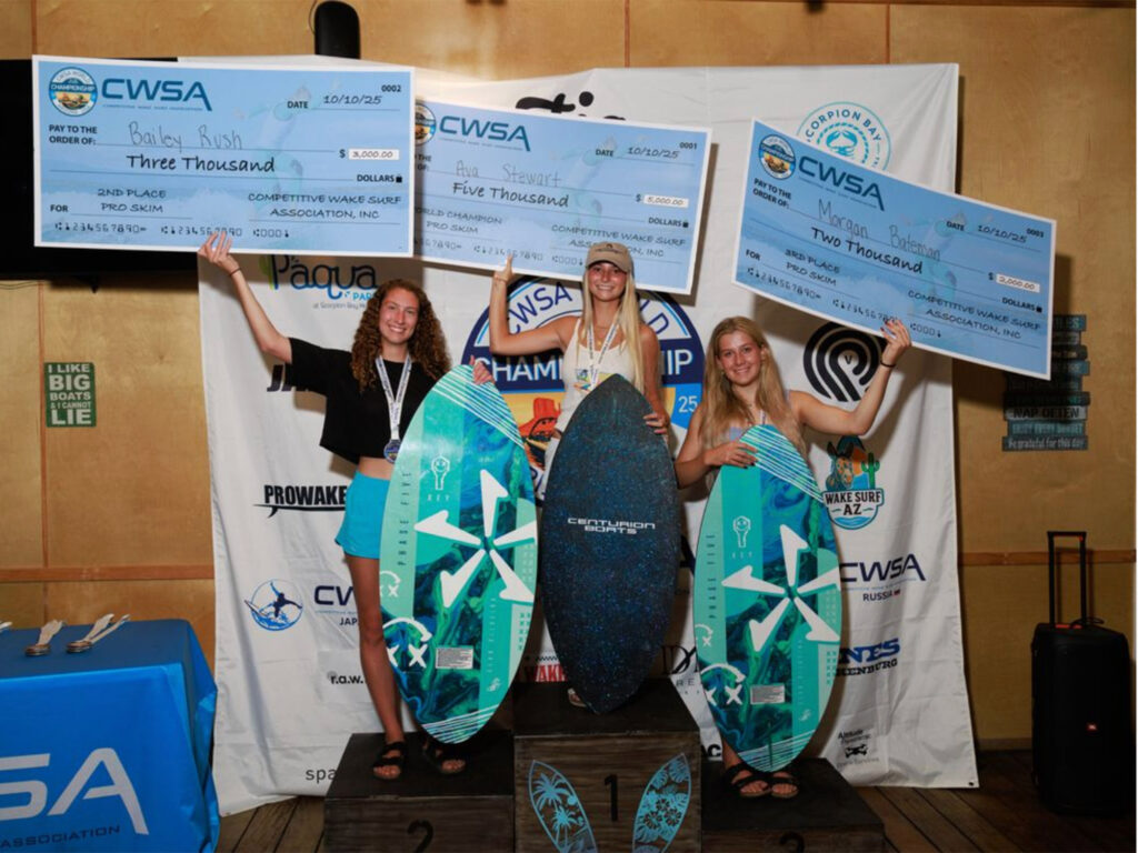 Female skimboarding winners