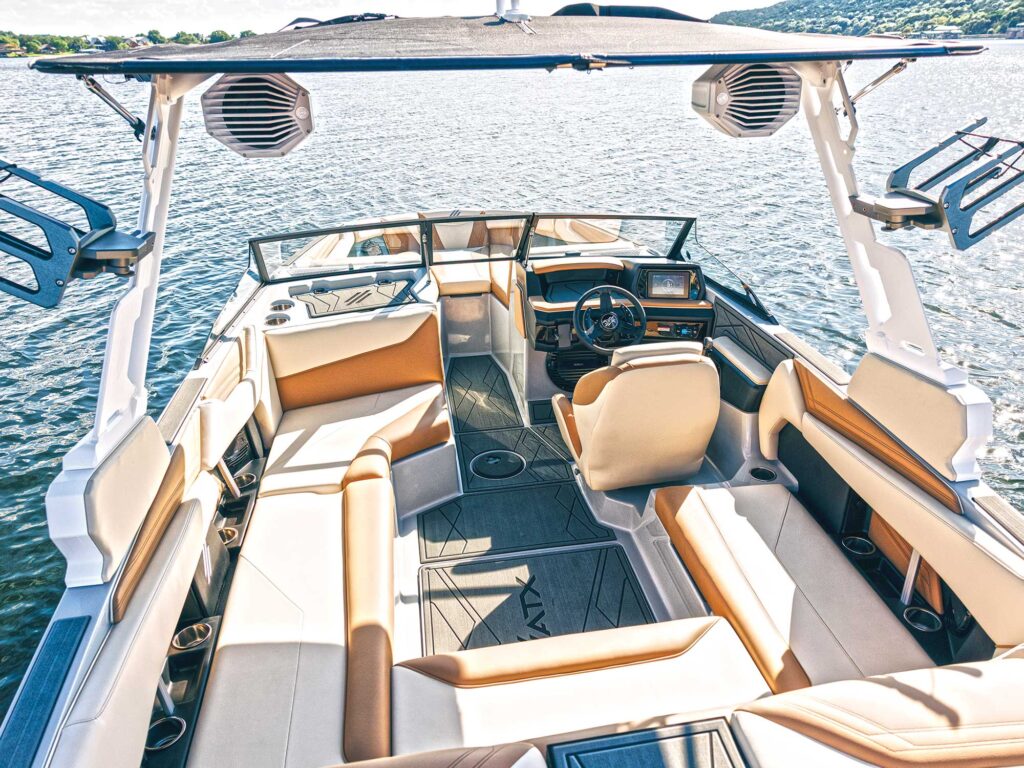 ATX 22 Type-S cockpit