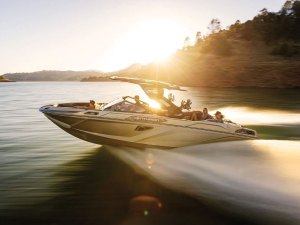 BTG926-Centurion-RS Centurion RS Series on the lake